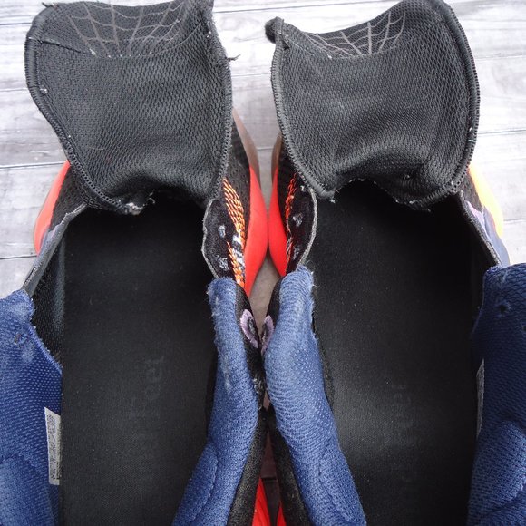 SIZE 4.5. Adidas Donovan Mitchell DON Issue 1 big kids basketball sneakers shoes - Picture 11 of 16